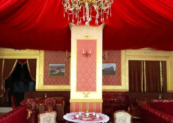 старий замок *